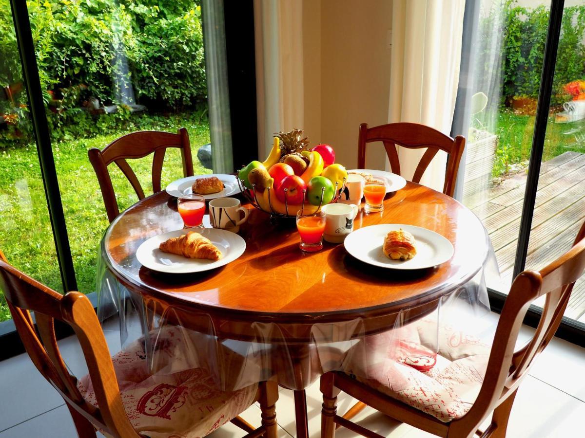 Le Neptune, Appartement Avec Parking Et Jardin Proche Universite ก็อง ภายนอก รูปภาพ